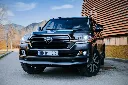 unsplash_r3cA8C6a-UA_Toyota - Land Cruiser .jpg.webp